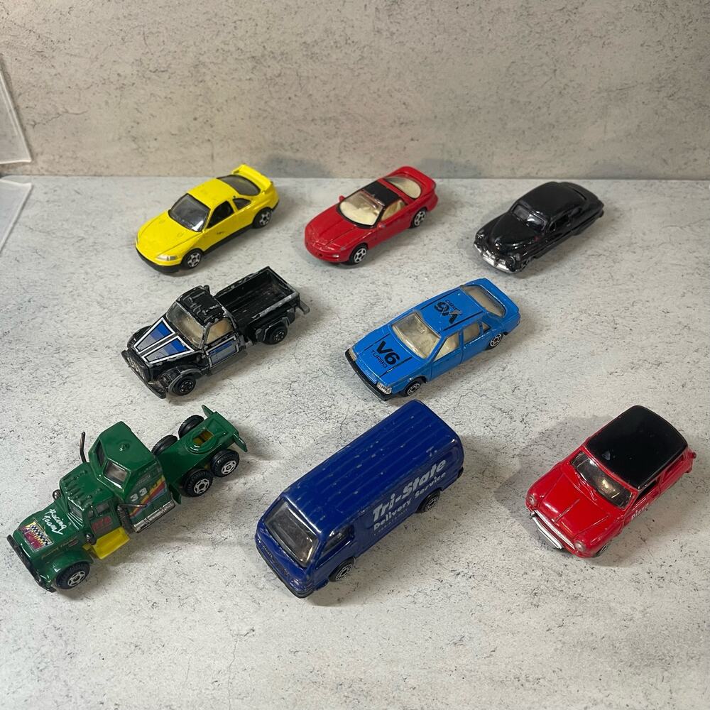 Assorted Motormax, Yatming and McToy Diecast Toy Vehicles - Lot of 8 - Used